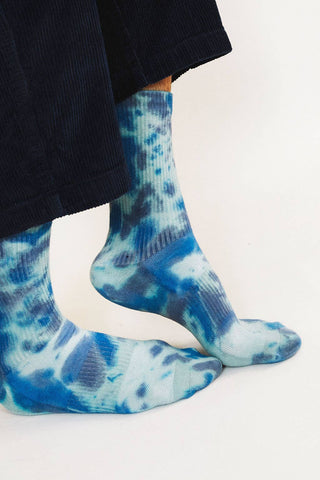 Trippy Crew Socks: Caramel