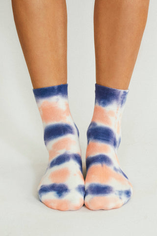 Trippy Tie Dye Ankle Sock: Yellow