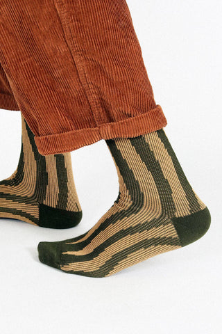 Groove Knit Dress Crew Sock: Black