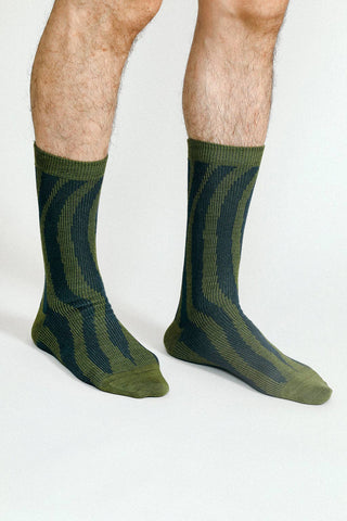 Groove Knit Dress Crew Sock: Black
