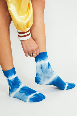 Trippy Tie Dye Ankle Sock: Yellow
