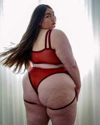 livi plum-02.jpg__PID:84b83362-e6c8-4d1c-aa46-ff6f1ac875b3